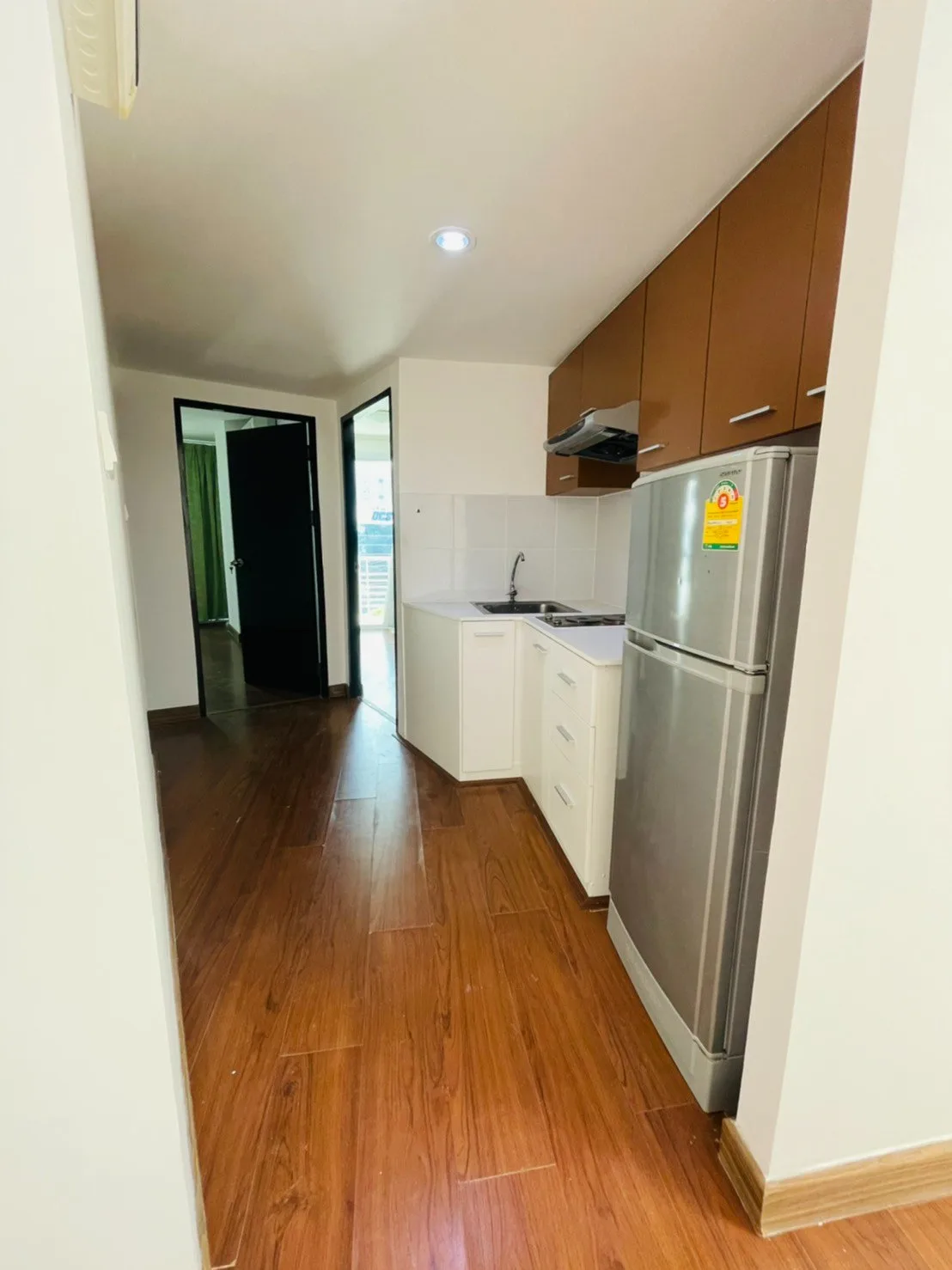 Property photos for Z2 Lat Phrao