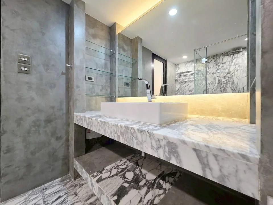 Property photos for Sathorn Park Place