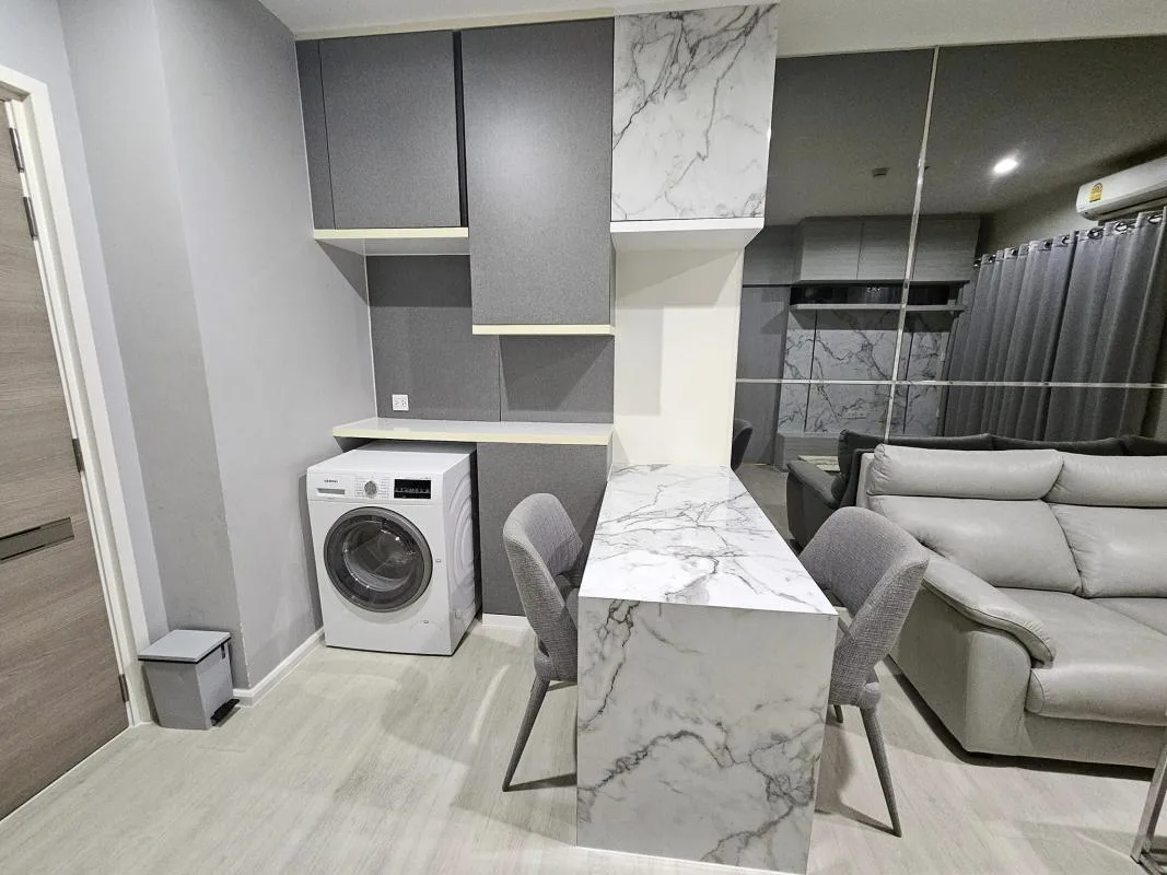 Property photos for The Key Sathorn - Charoenraj