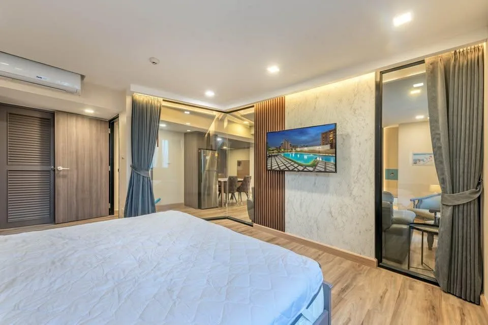 Property photos for Omni Tower Sukhumvit Nana