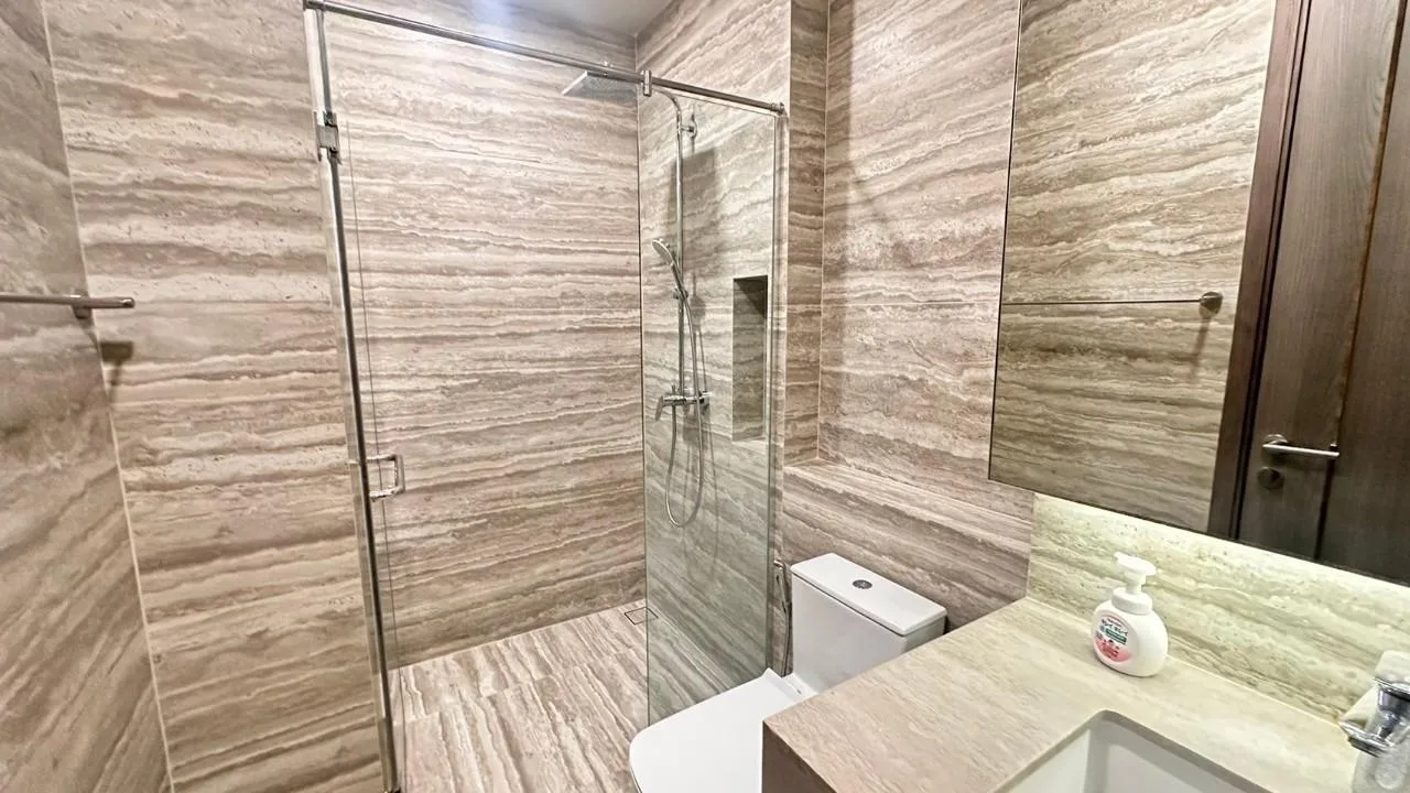 Property photos for Celes Asoke