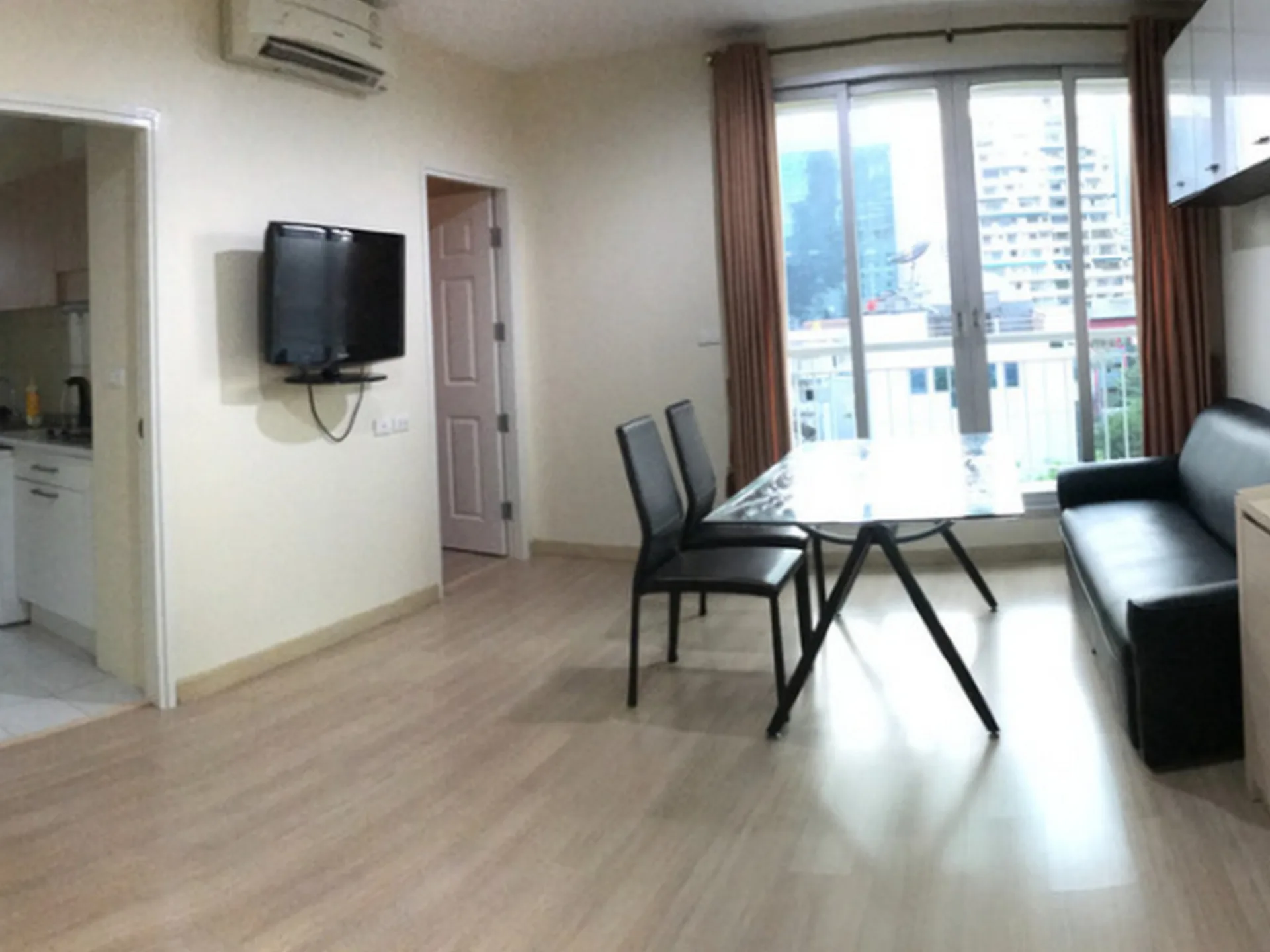 Property photos for Life @ Sathorn 10