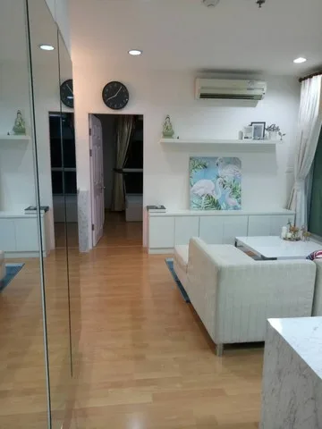 Property photos for Life @ Phahon - Ari