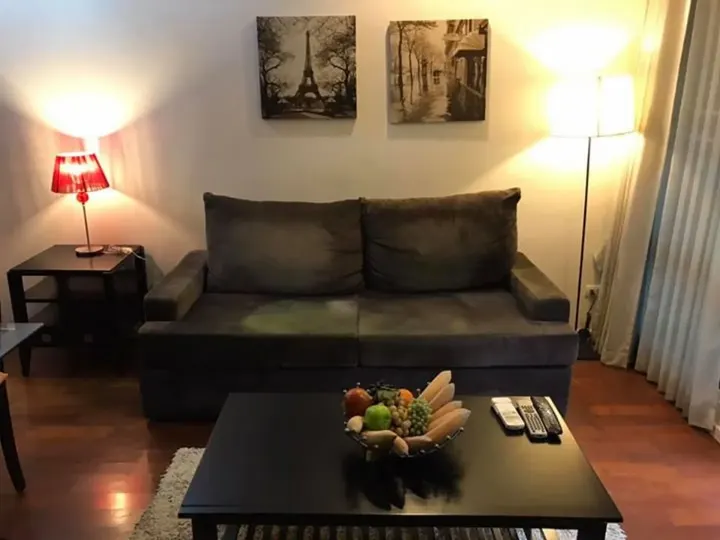 Property photos for Siri On 8