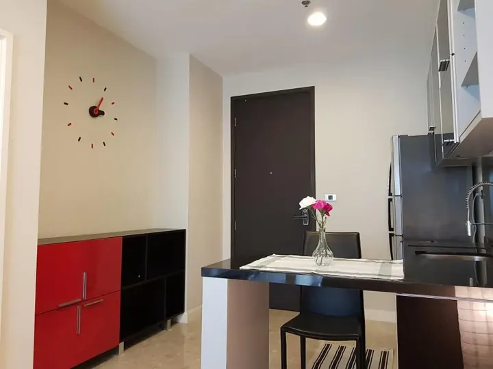 Property photos for The Crest Sukhumvit 34