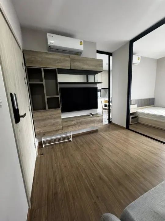 Property photos for Metris Rama 9-ramkhamhaeng
