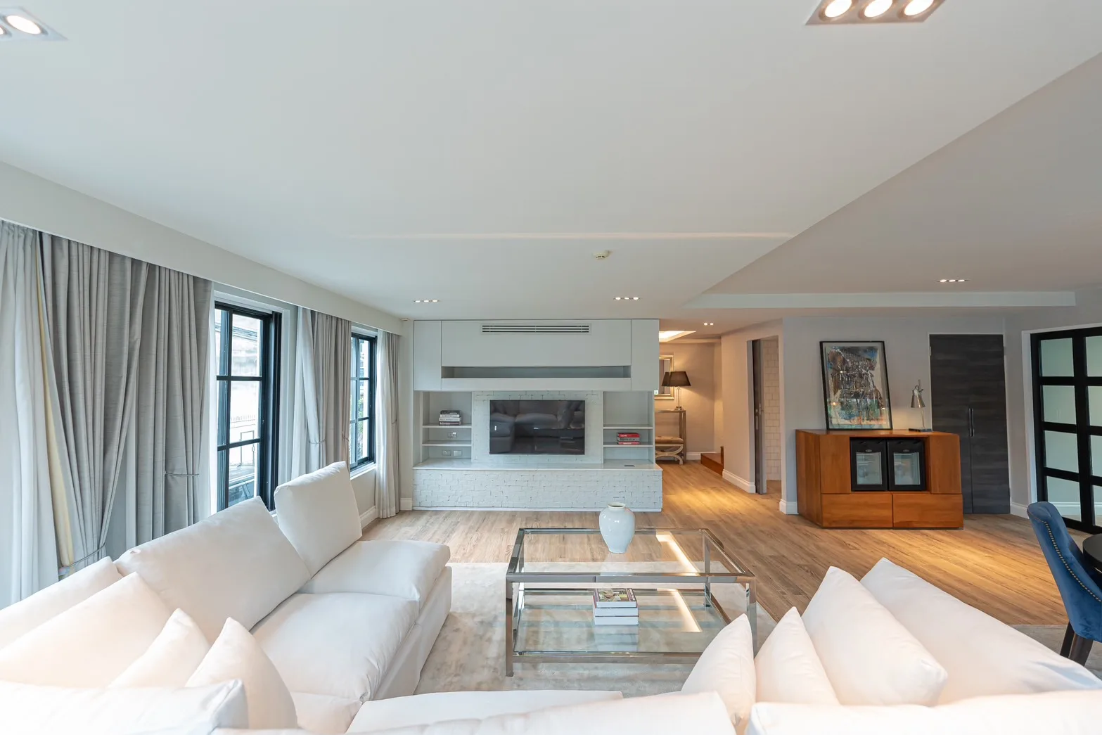 Property photos for Penthouse Condominium