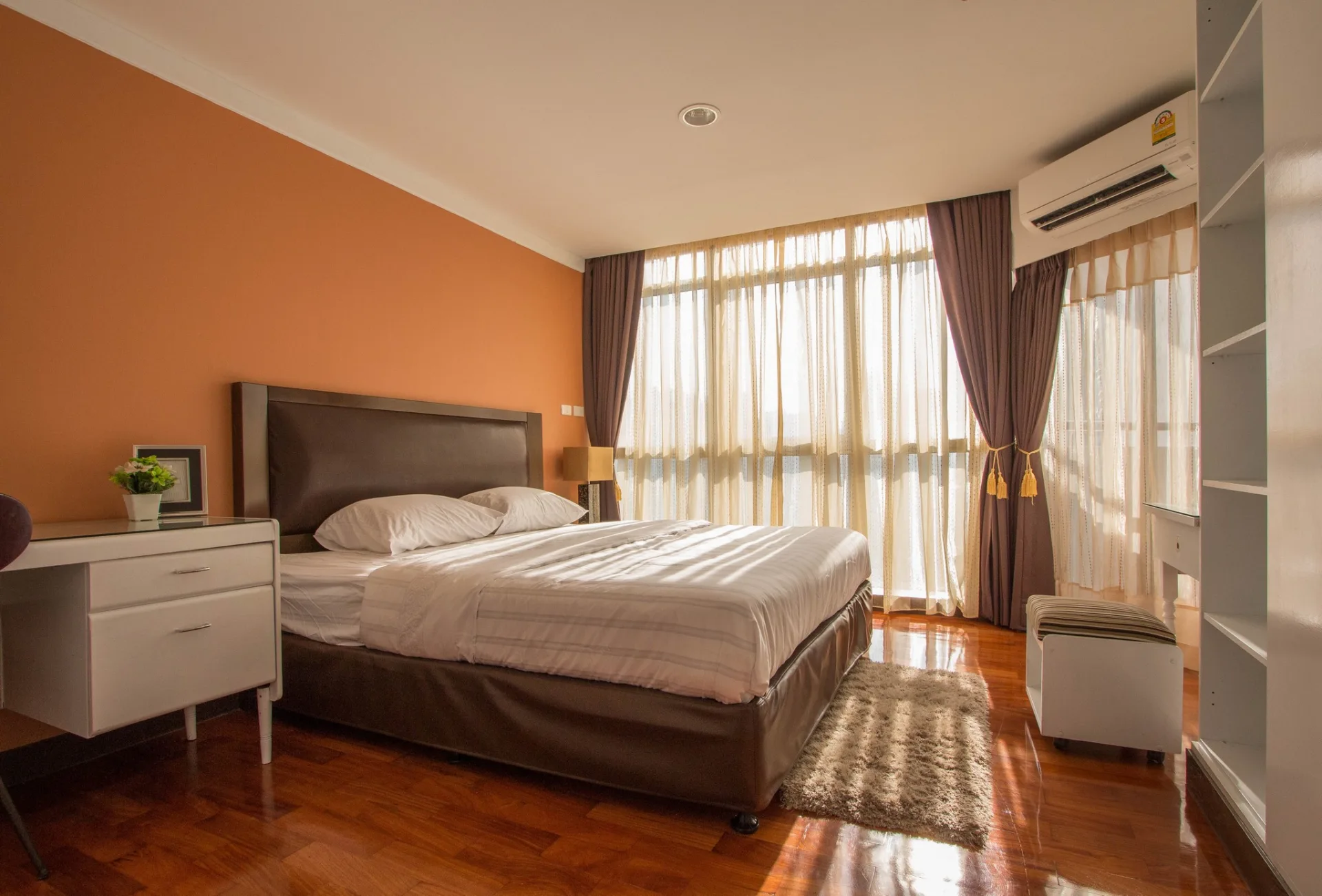 Property photos for The Waterford Diamond