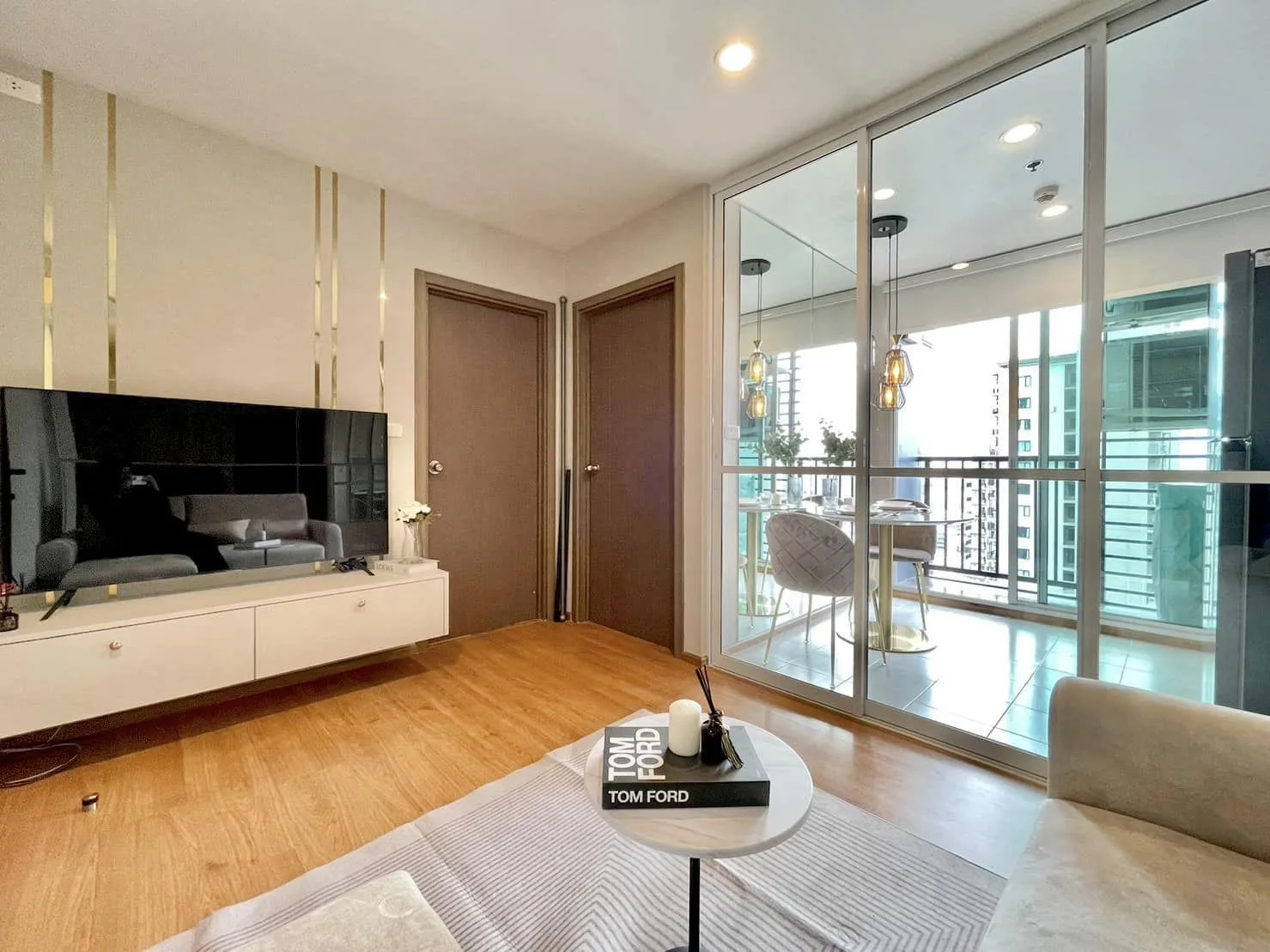 Property photos for The Base Sukhumvit 77