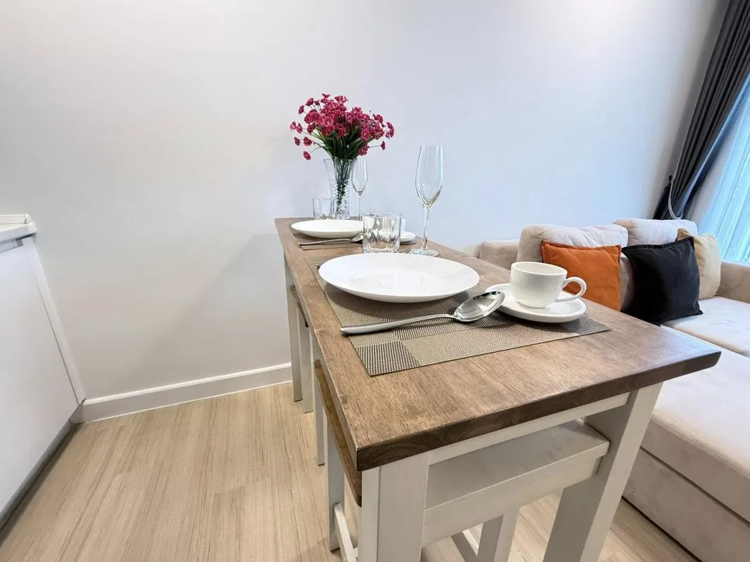 Property photos for Thru Thonglor
