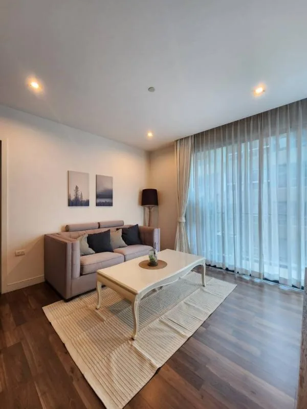 Property photos for The Room Sukhumvit 62
