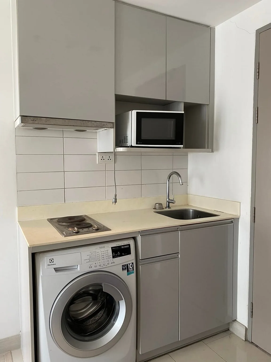 Property photos for Ideo Mobi Sukhumvit 81
