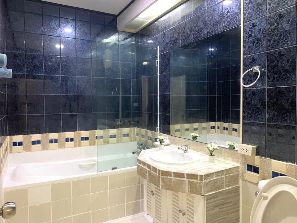 Property photos for The Waterford Thonglor 11