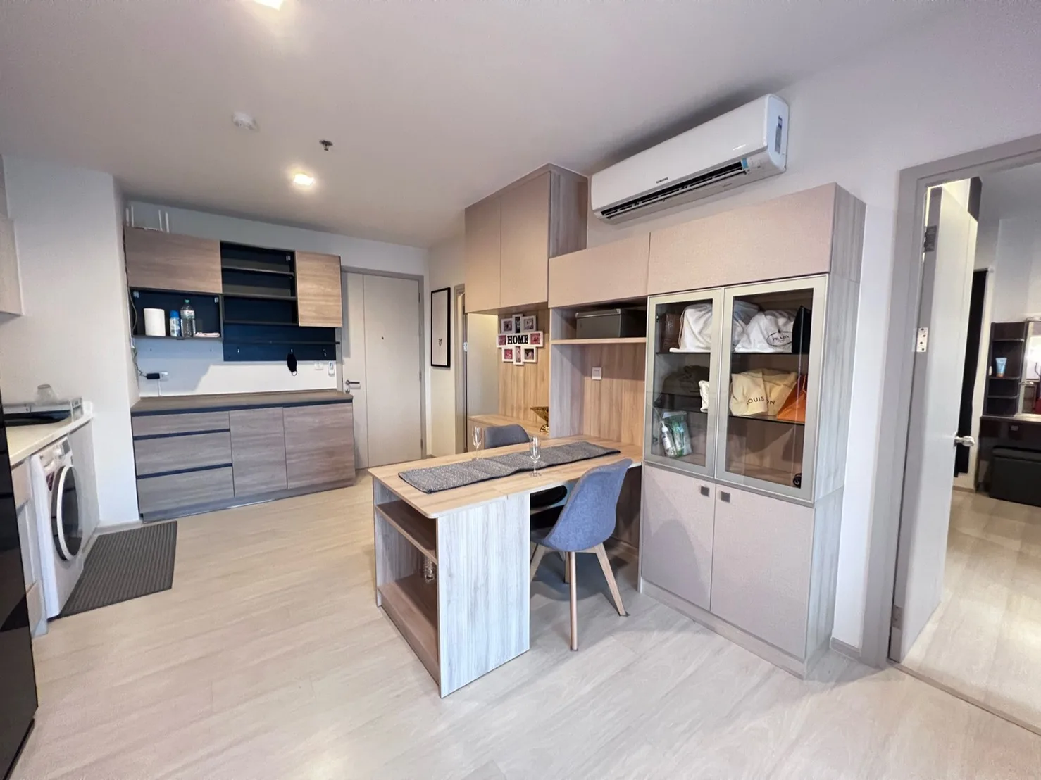 Property photos for Life Sukhumvit 48