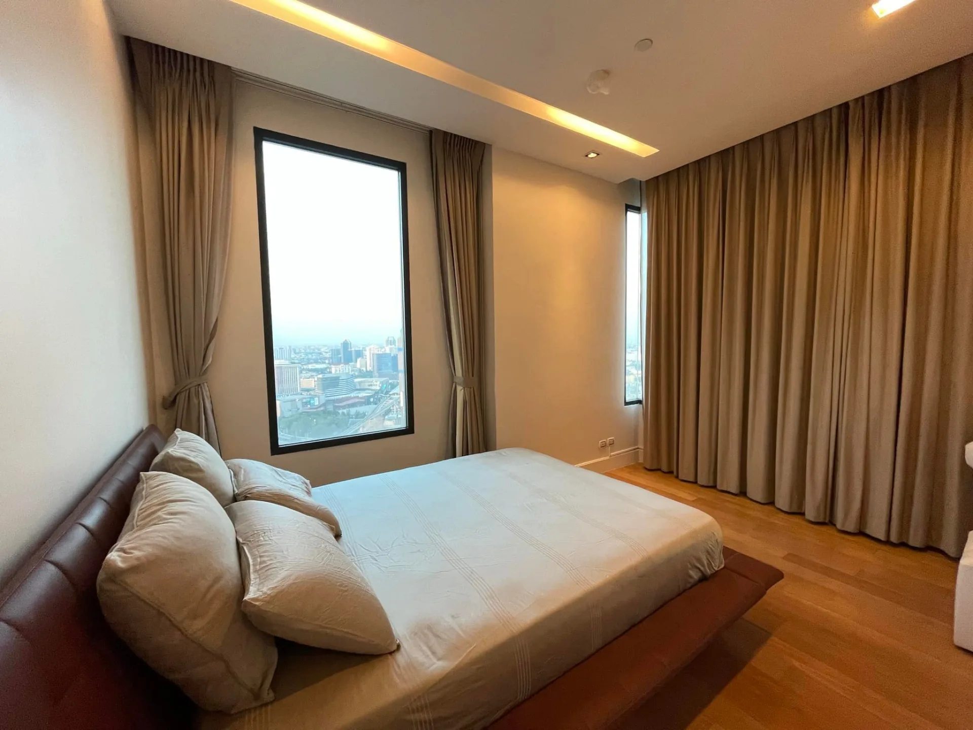 Property photos for Equinox Phahol-vibha
