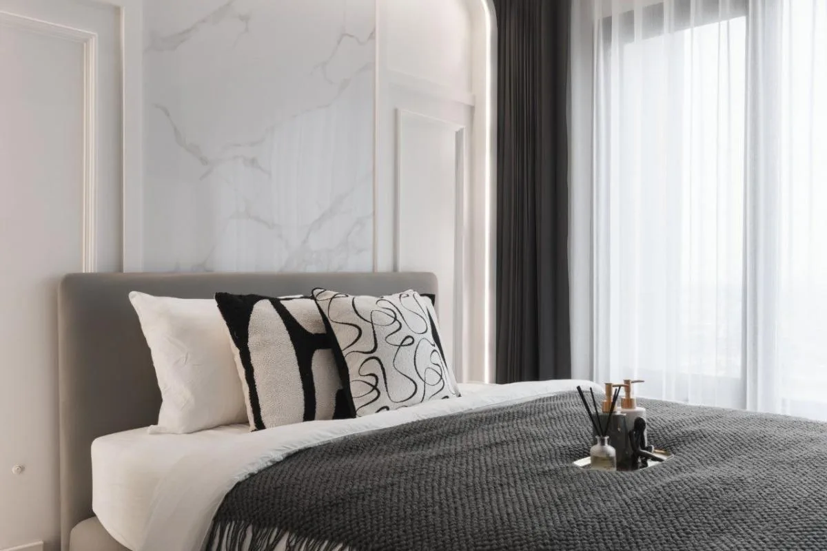 Property photos for Blocs 77