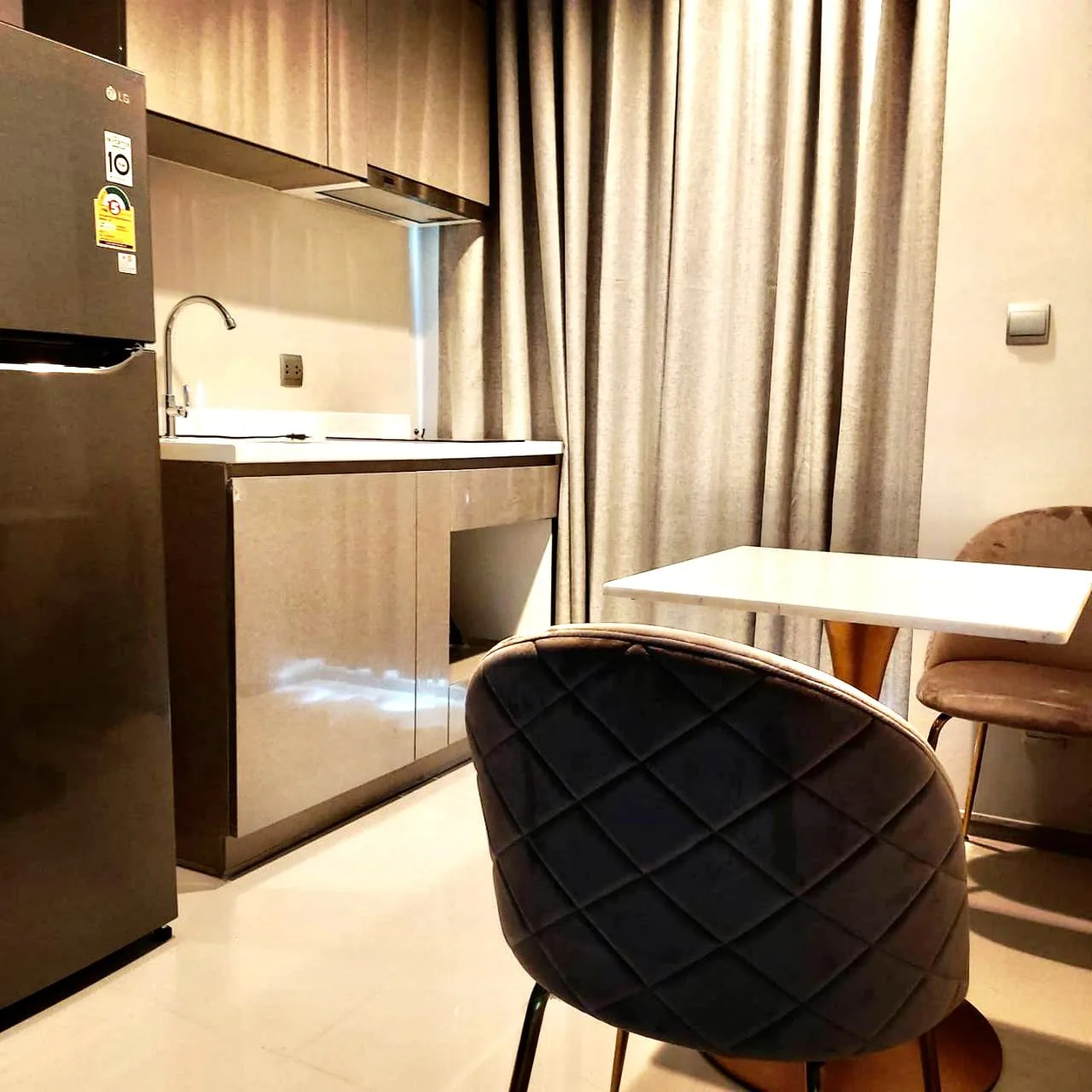 Property photos for LIFE Asoke - Rama 9