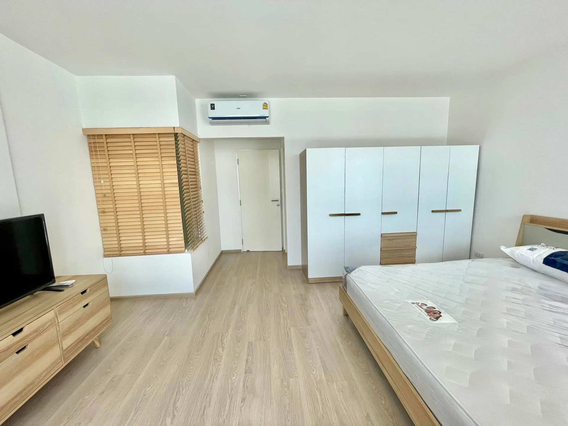 Property photos for Indy Bangna