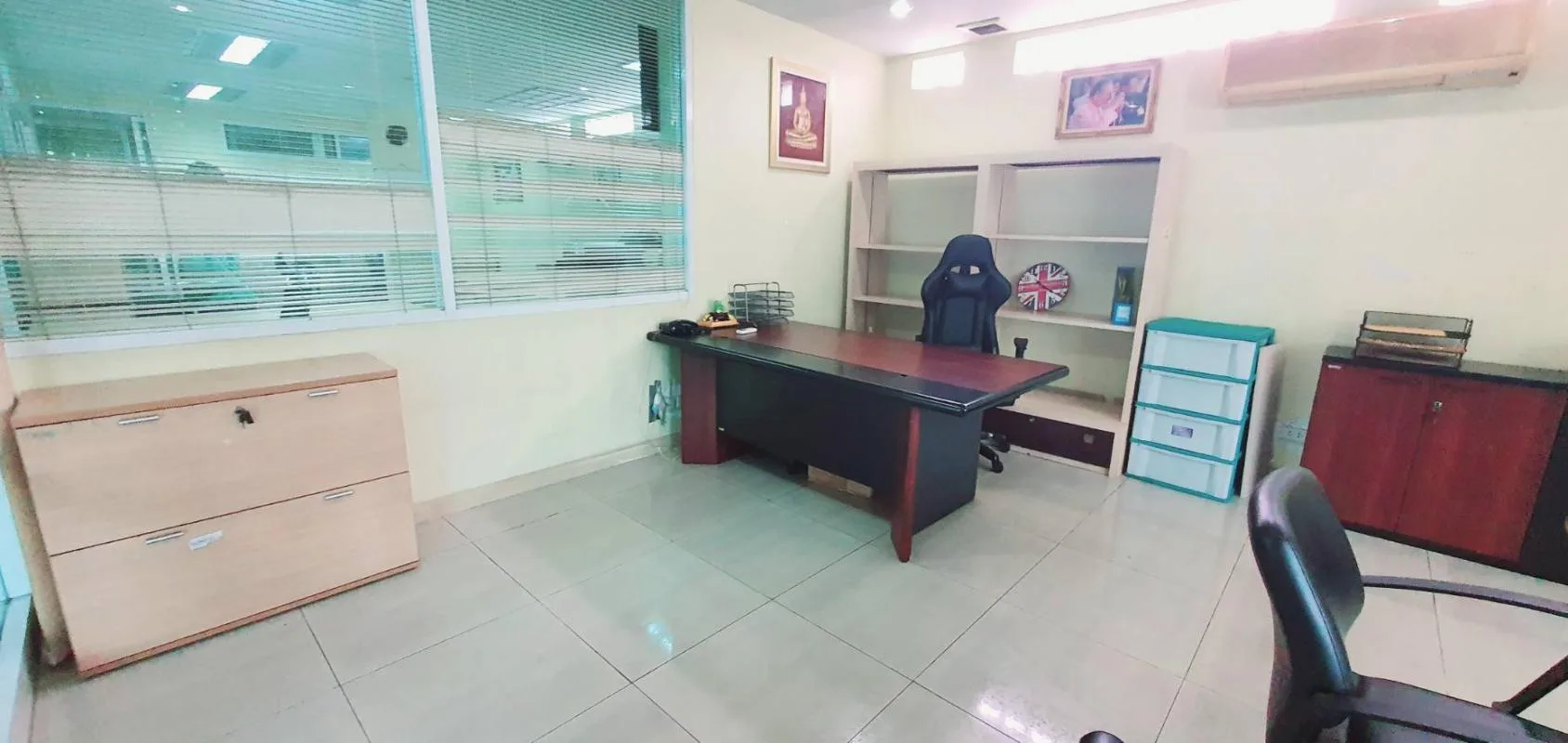 Property photos for Office Charoen Rat 7