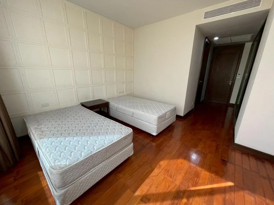 Property photos for Vasu The Residence