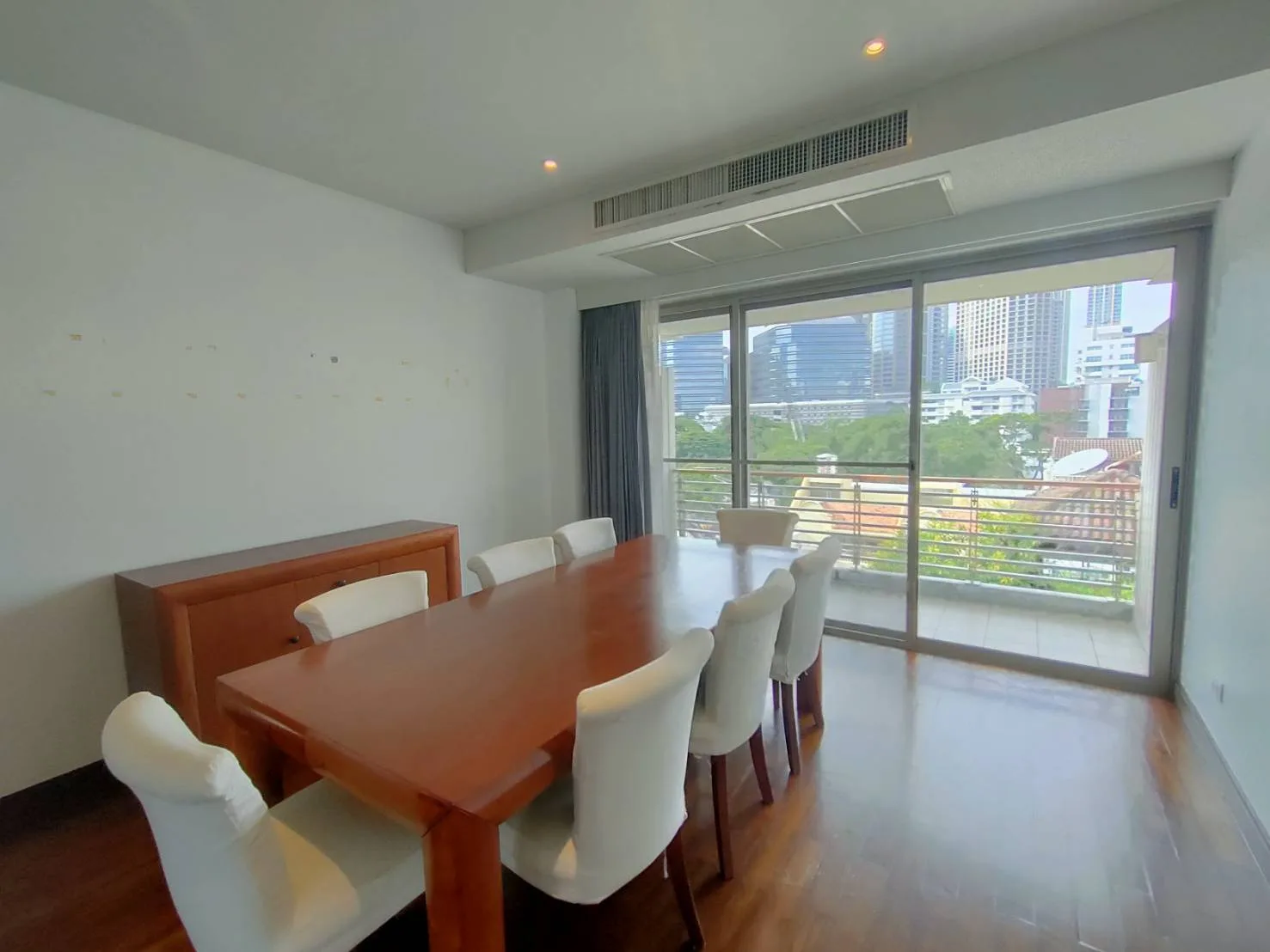 Property photos for Ruamrudee House