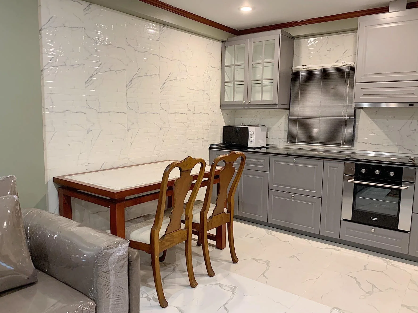 Property photos for Saranjai Mansion