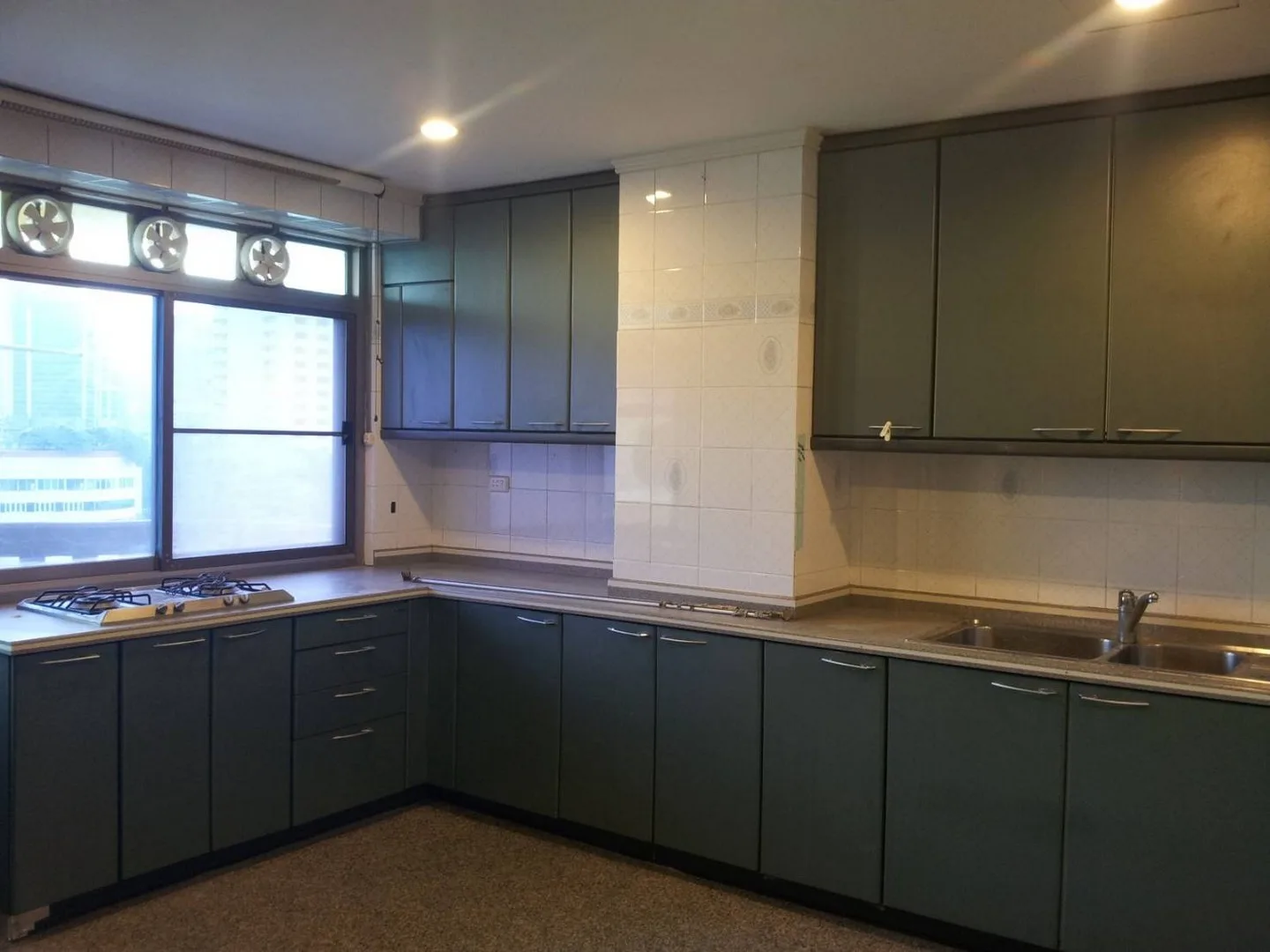 Property photos for Royal Castle