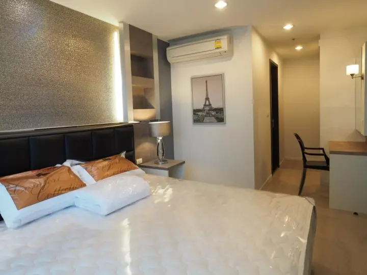 Property photos for Rhythm Sathorn - Narathiwas