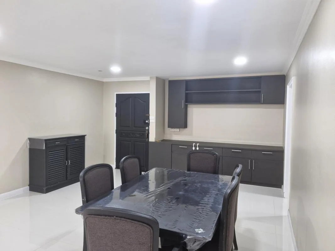 Property photos for D.S. Tower 2 Sukhumvit 39