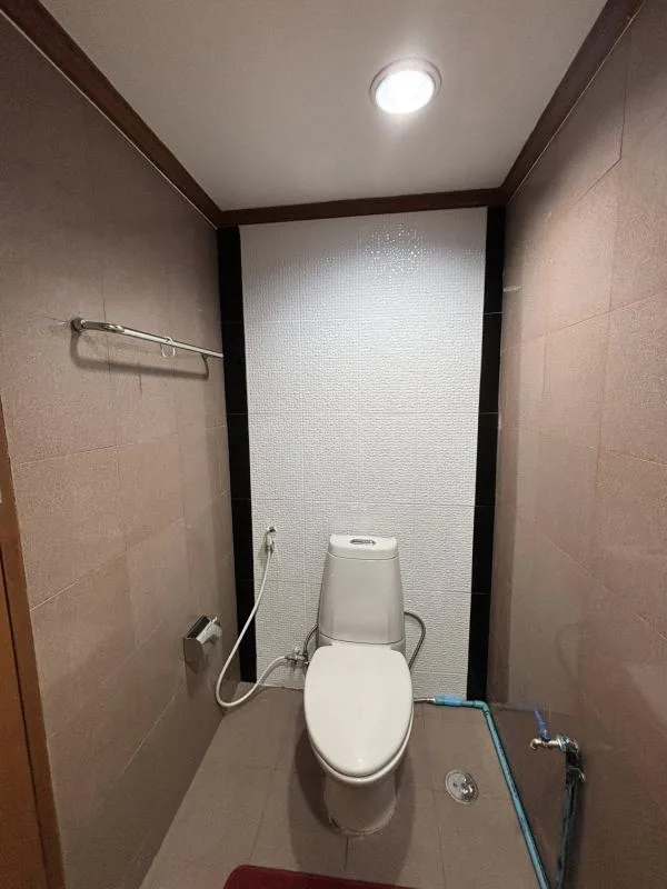 Property photos for Lake Avenue 16
