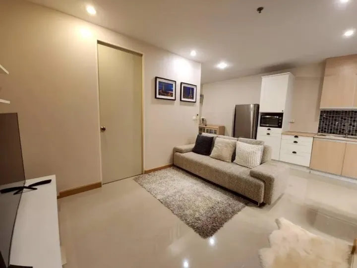 Property photos for The Parkland Srinakarin