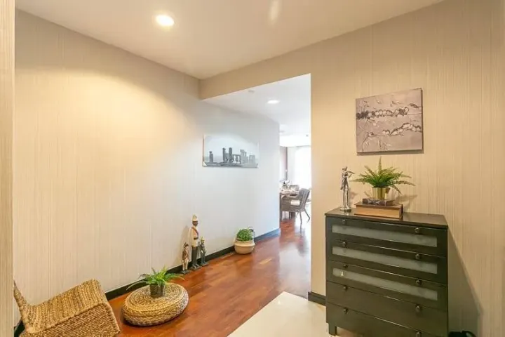 Property photos for Wilshire