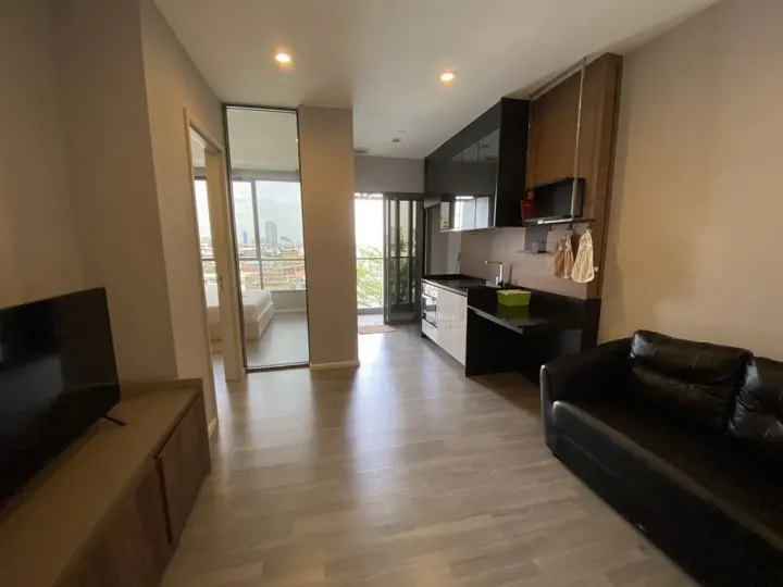 Property photos for The Room Sathorn - St.Louis