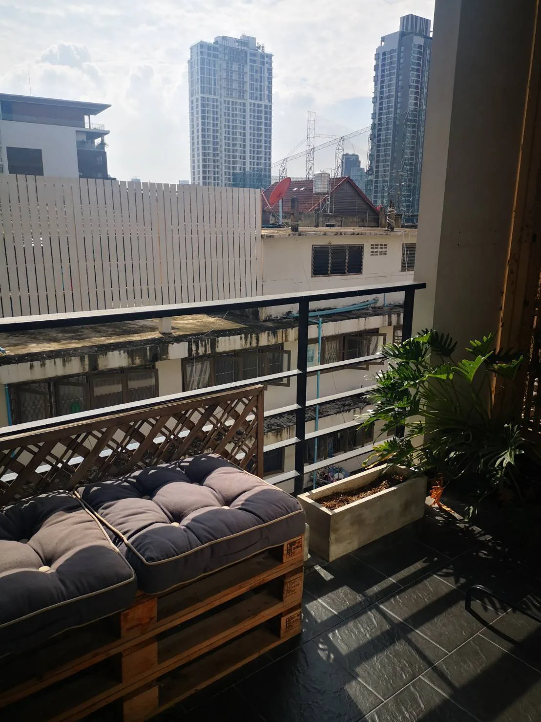 Property photos for Tree Condo Sukhumvit 42