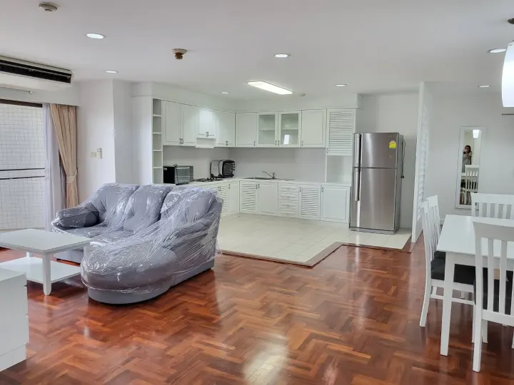 Property photos for Richmond Palace