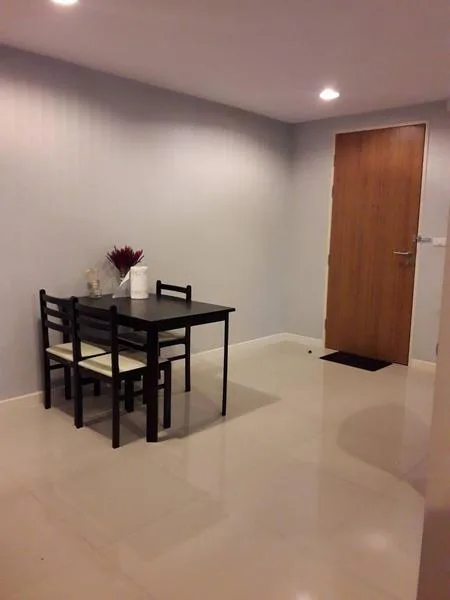 Property photos for Zenith Place Sukhumvit 42