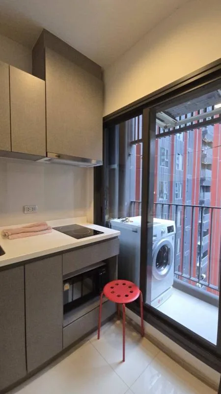 Property photos for Life Asoke Hype