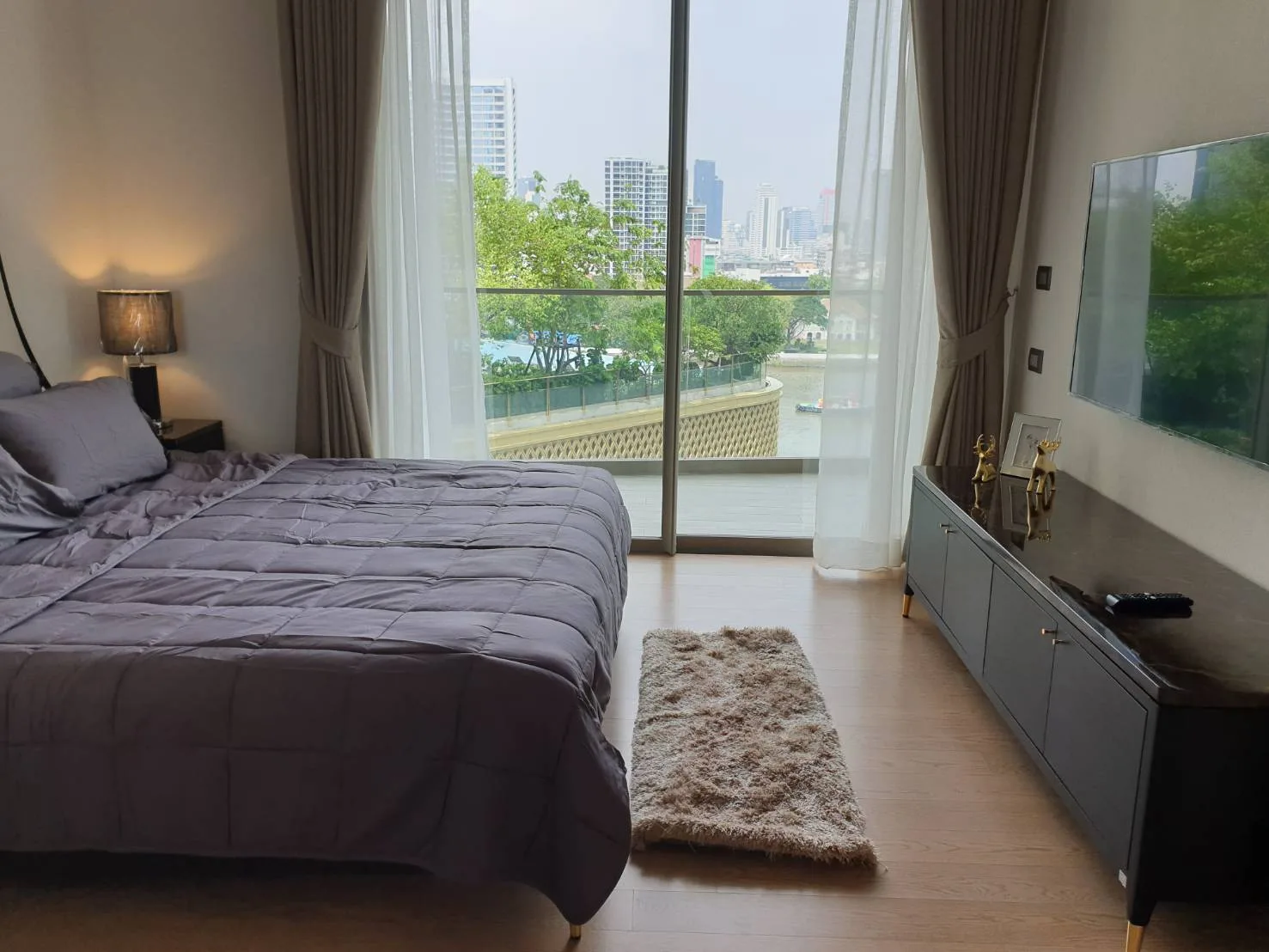 Property photos for Magnolias Waterfront Residences