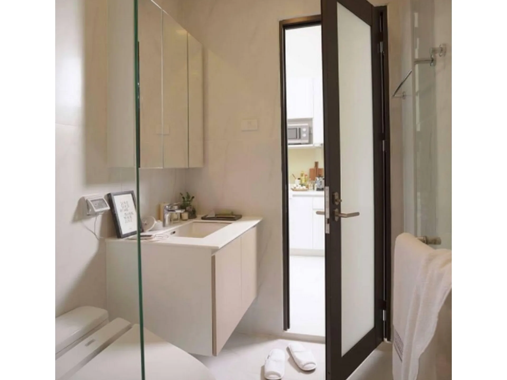 Property photos for Chewathai Residence Asoke