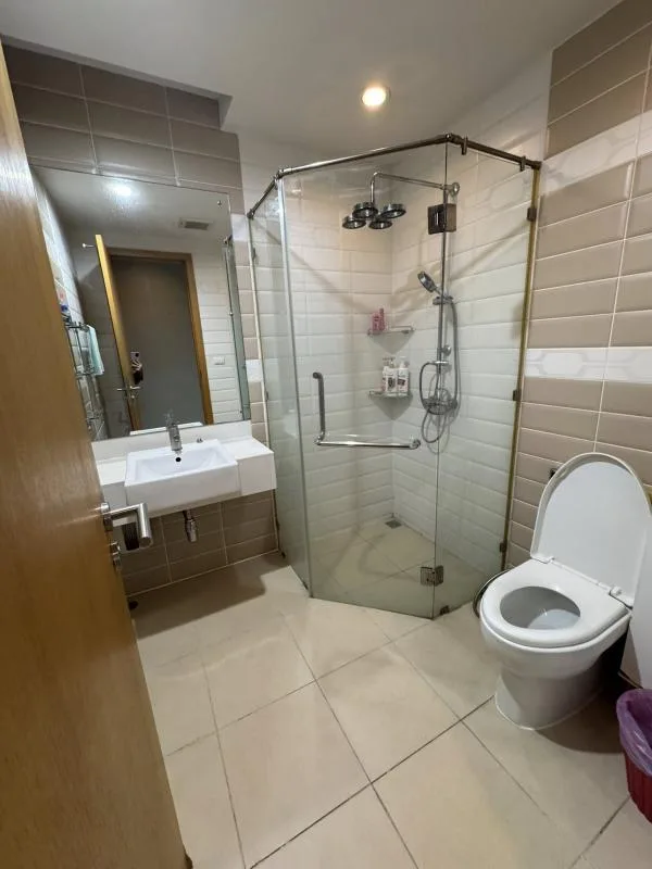 Property photos for Circle Condominium