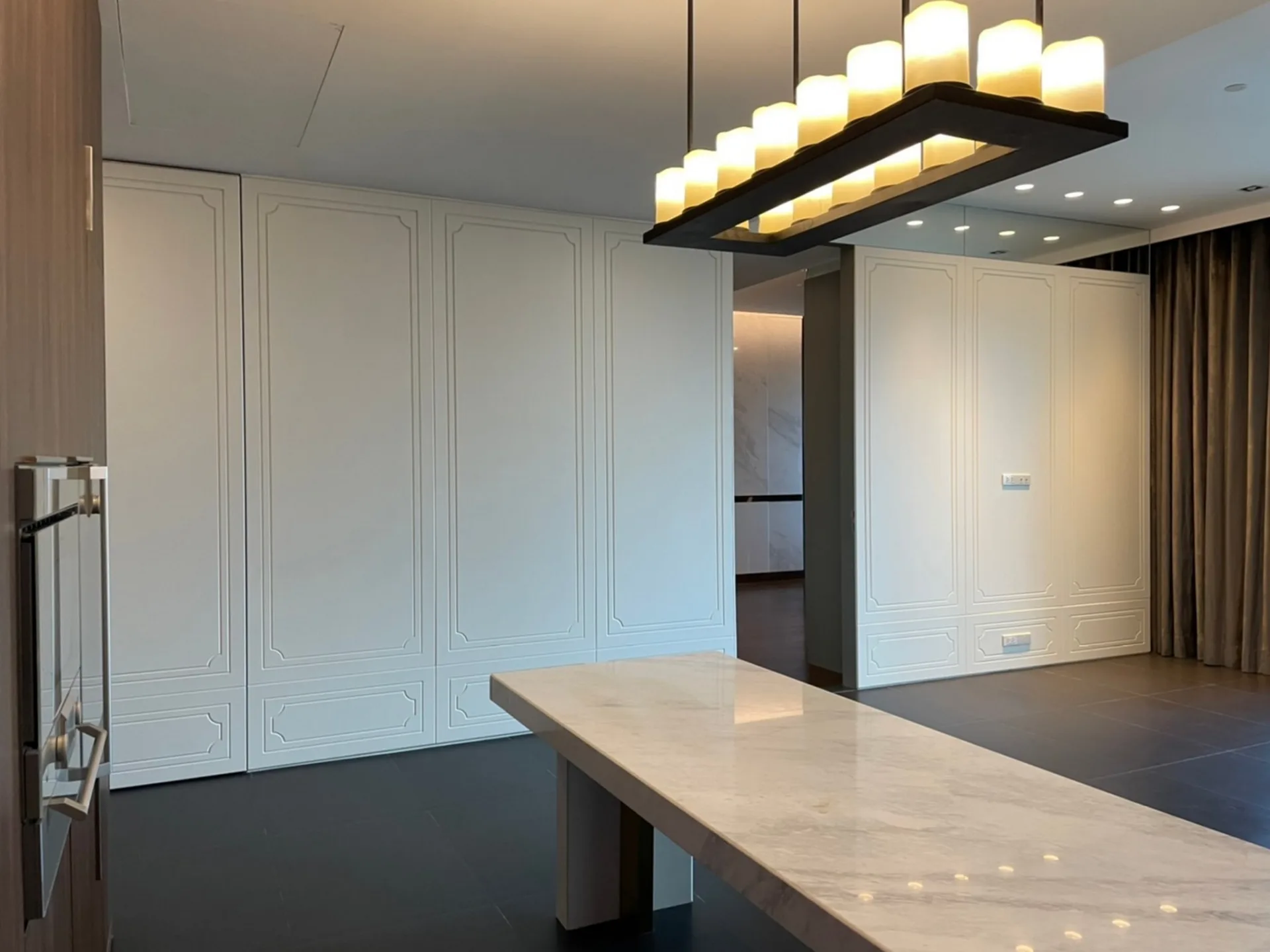 Property photos for 185 Rajadamri
