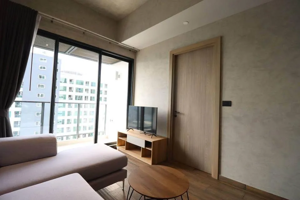 Property photos for The Lofts Asoke
