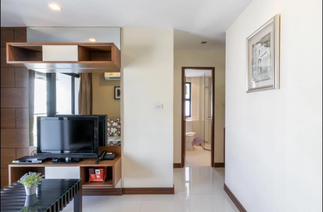 Property photos for Silom Forest
