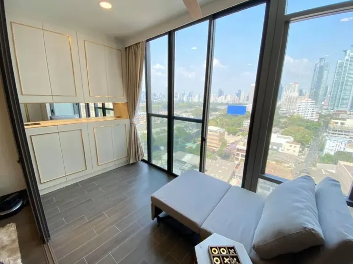 Property photos for Siamese Exclusive Queens