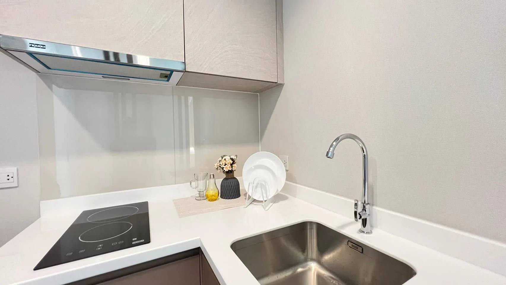 Property photos for Life Sathorn Sierra