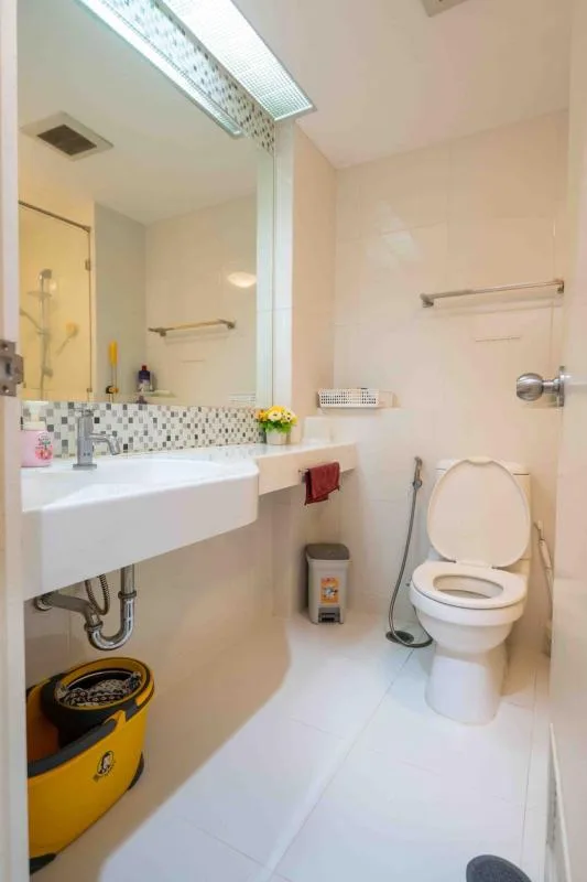 Property photos for Centric Scene Ratchavipha