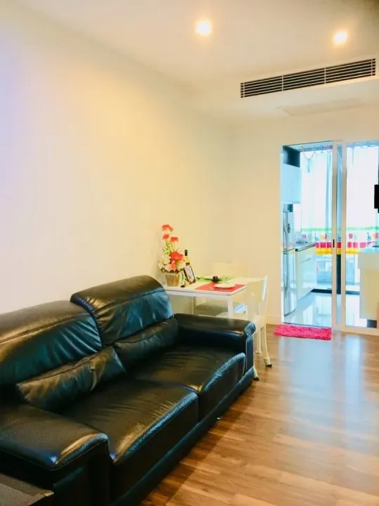 Property photos for The Room Sukhumvit 62