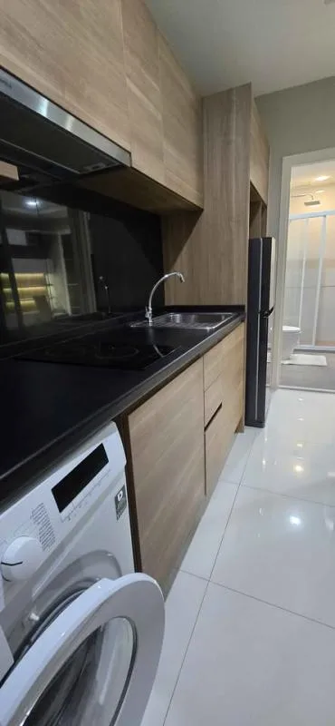 Property photos for The Metropolis Samrong Interchange
