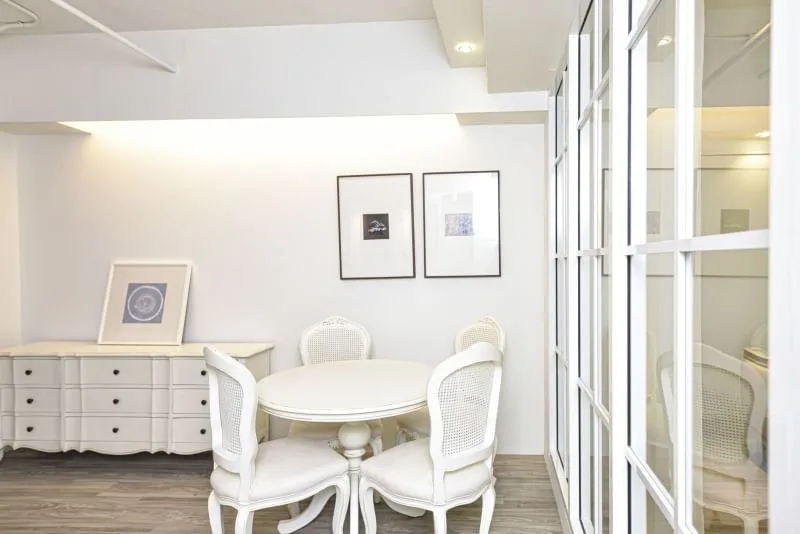 Property photos for State Tower
