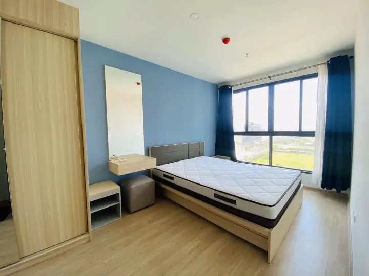Property photos for IDEO O2